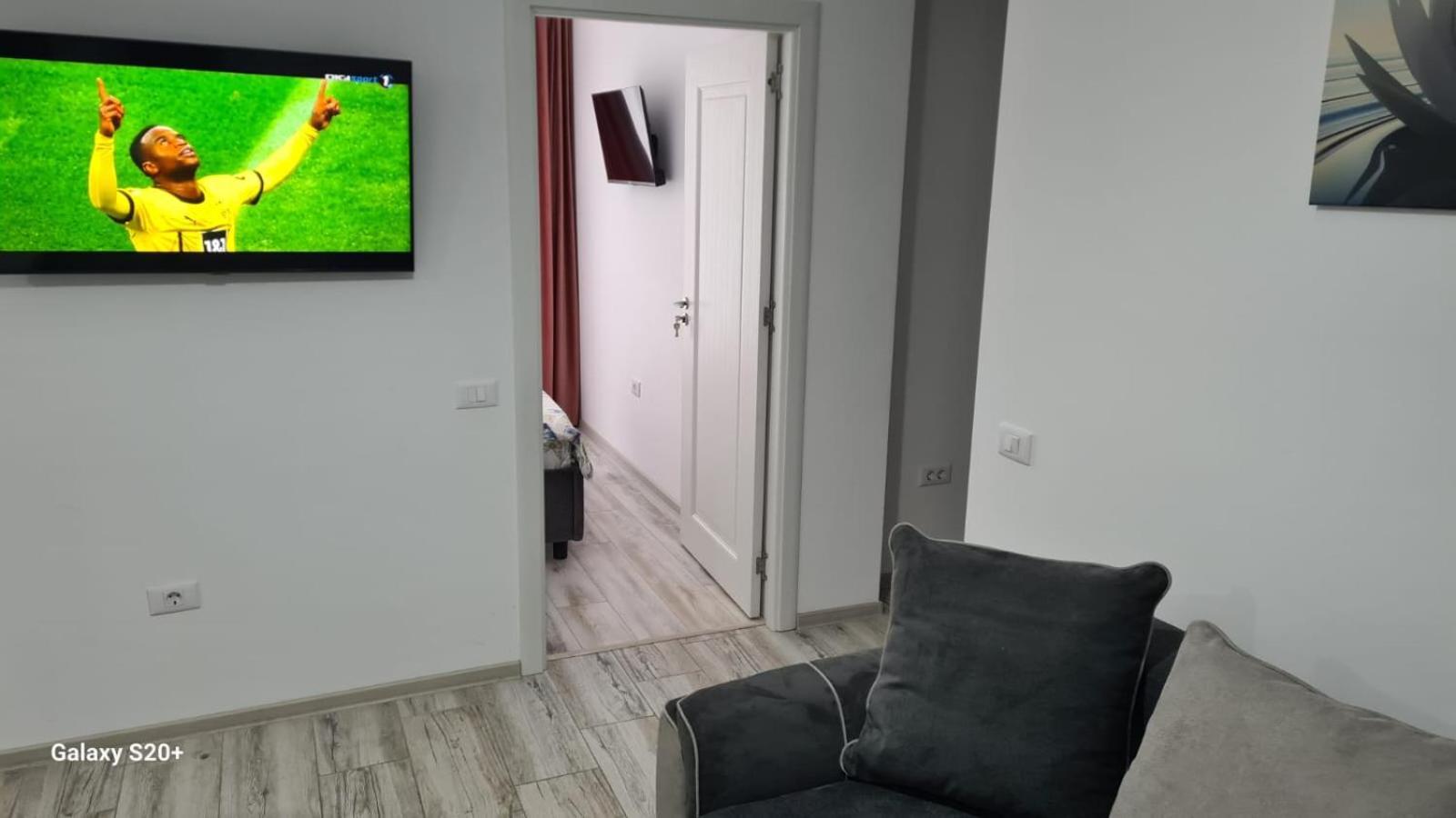 Apartament David Râmnicu Vâlcea 外观 照片
